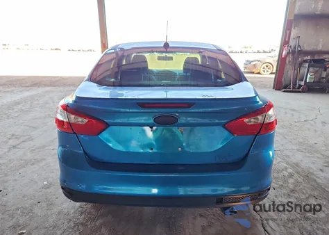 2014 Ford Focus Se из США, поврежденный, VIN 1FADP3F24EL442377